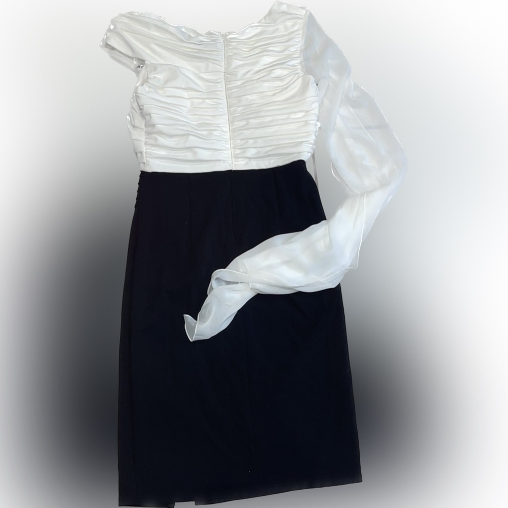 Tadashi Shoji BOS22026MX Pleated Crisscross Bodice Knee-Length Dress size m - Picture 8 of 9